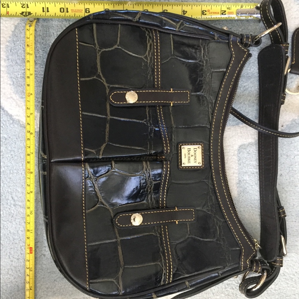 Dooney & Bourke Purse